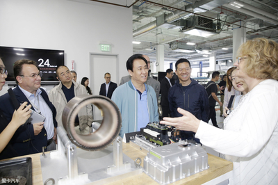 董明珠、許家印、李斌的造車之路 互聯(lián)網(wǎng)銷售視角下的未來之爭